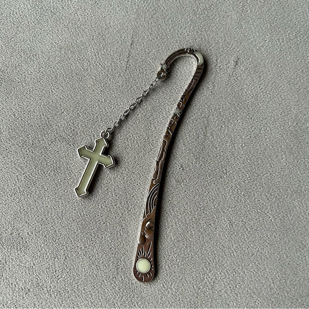 Cross Pendant with Star & Moon Bookmark ~ Glow in the Dark ~ Brand New!